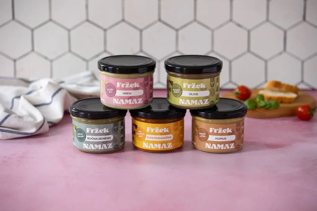 namazi na pisani podlagi_.webp